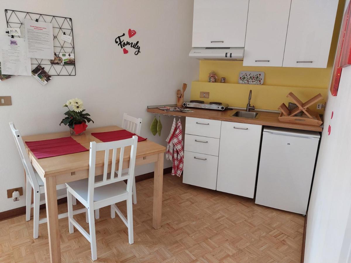 Fragole E Menta Hotell Attimis Eksteriør bilde